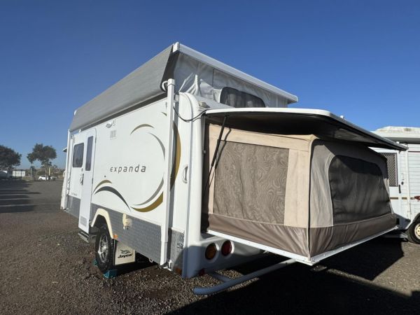 2010 Jayco EXPANDA Expander image