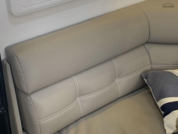 2019 Retreat Hamilton 23Ft image