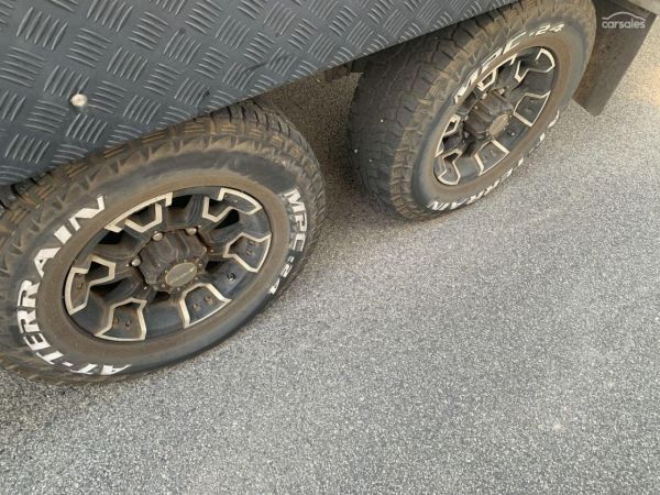 2019 Retreat Hamilton 23Ft image