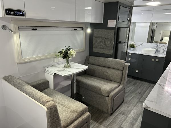 2020 Millard M-Flow Caravan image