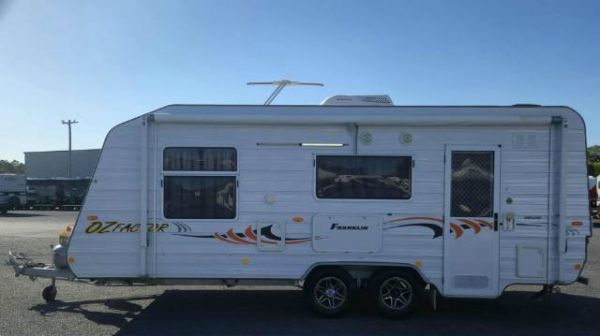 2012 Franklin Ozfactor Caravan 19' FULL ENSUITE image