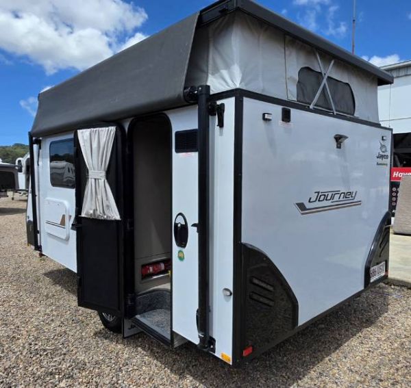 2024 Jayco Journey Pop Top NO ENSUITE image