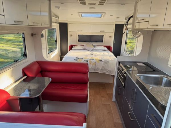 2012 New Age Big Red Caravan image