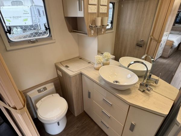 2017 Jayco Star Craft Caravan image