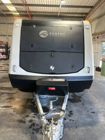 2023 Regent Discoverer Rdc21F Caravan 2 BUNKS image