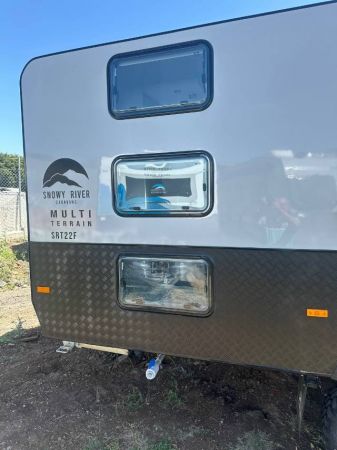 2025 Snowy River Srt22F - 3 Bunk Caravan SRT-22F image
