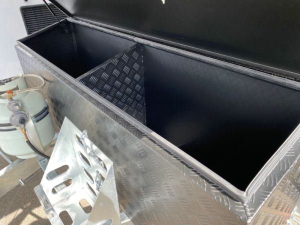 2025 Jayco Lark Camper Trailer OB.CP-MY25 image