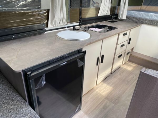 2025 Jayco Lark Camper Trailer OB.CP-MY25 image