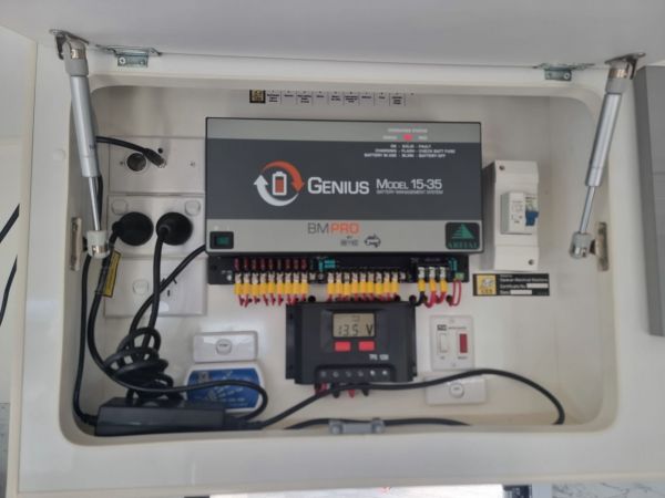 2016 Essential Caravans Exceed Cruiser Caravan DESIGN 1.0 - 17'4 image