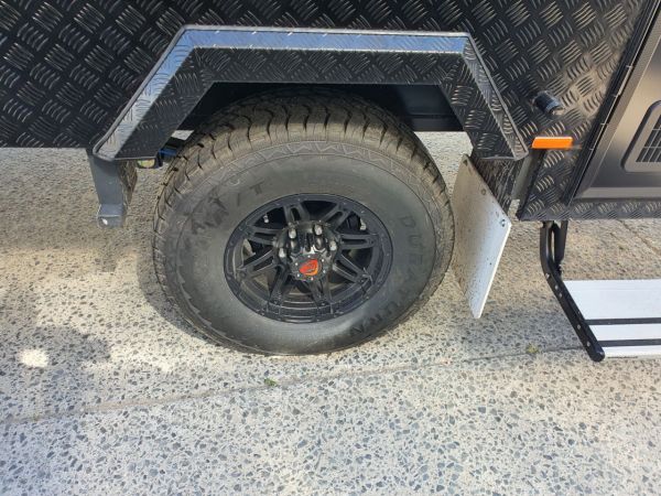 2025 Design RV Crx Off Road Caravan V1.1 - 18'8 image