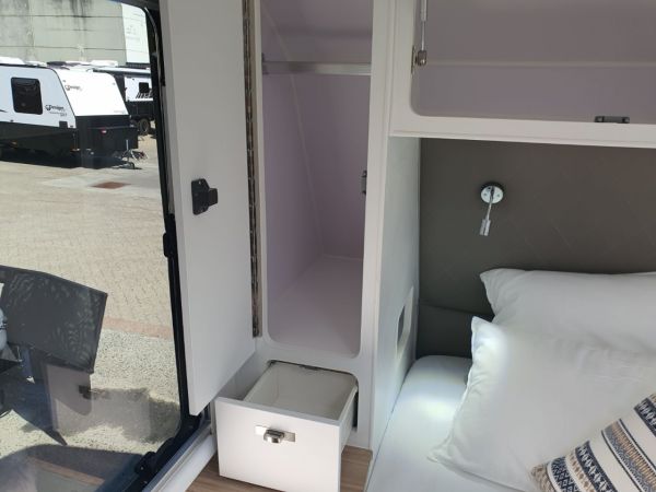 2025 Design RV Crx Off Road Caravan V1.1 - 18'8 image