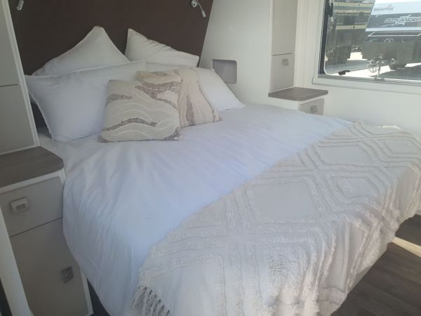 2025 Design RV Forerunner Caravan V2.1 - 19' image