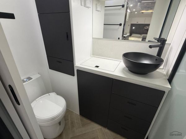 2025 Design RV CRX V7 216R image