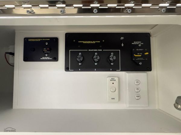 2025 Design RV CRX V7 216R image