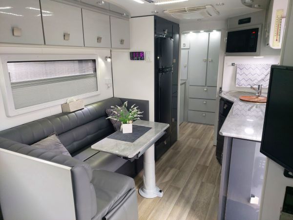 2022 Hilltop Grampian Caravan image