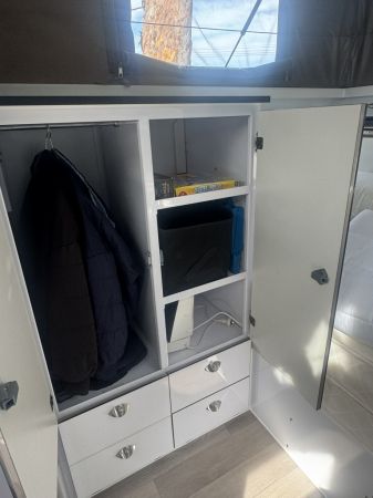 2022 Altitude Ascent 13X Hybrid Caravan image