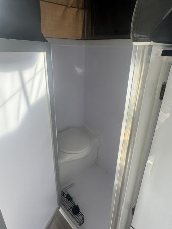 2022 Altitude Ascent 13X Hybrid Caravan image