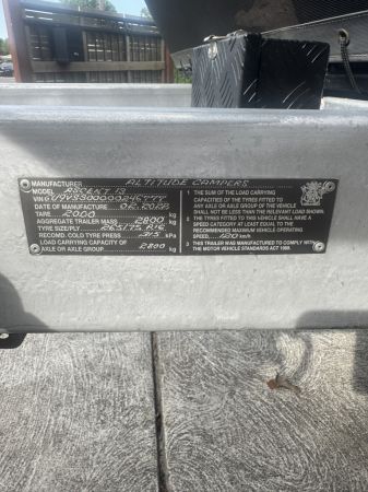 2022 Altitude Ascent 13X Hybrid Caravan image