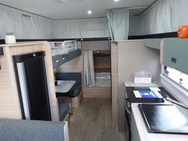 2025 Jayco Expanda Pop Top 17.56-2.OB.EX-MY25 image