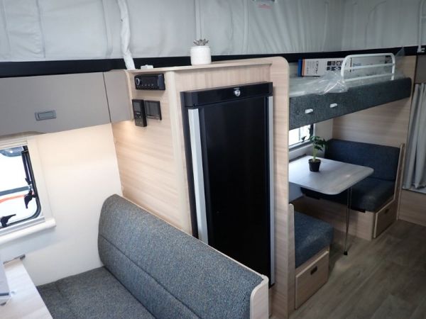 2025 Jayco Expanda Pop Top 17.56-2.OB.EX-MY25 image