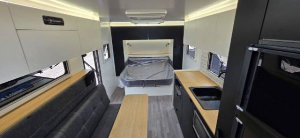 2025 Traveller Cruise 20' 3 Bunks Caravan OZ BUILT image