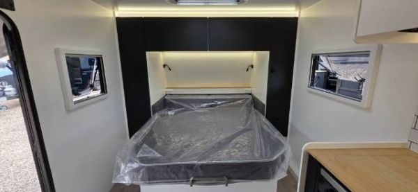 2025 Traveller Cruise 20' 3 Bunks Caravan OZ BUILT image