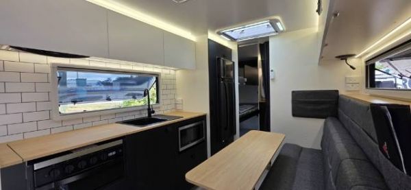 2025 Traveller Cruise 20' 3 Bunks Caravan OZ BUILT image