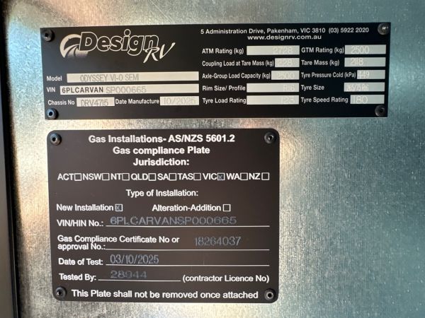 2025 Design RV Odyssey Off Road Caravan V1.0 - 17'4 image