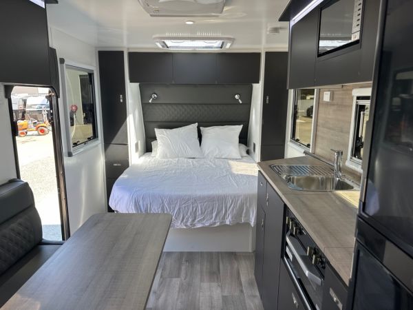 2025 Design RV Odyssey Off Road Caravan V1.0 - 17'4 image