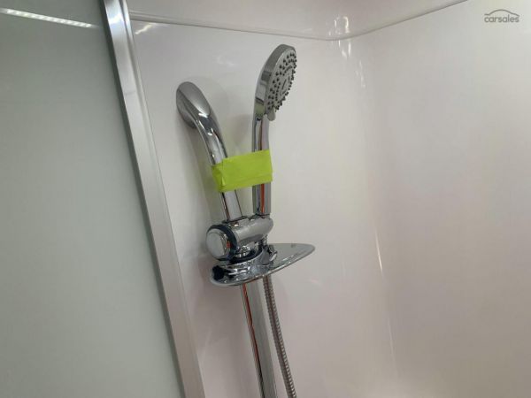 2025 Essential Caravans Cruiser V10 22'10' image