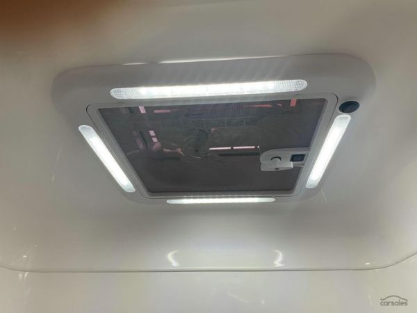 2025 Essential Caravans Cruiser V10 22'10' image