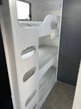 2025 Snowy River Src22F 3 B Off Road Caravan image