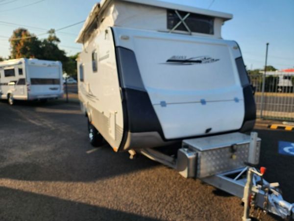 2014 Golf Savanah Pop Top 499 image