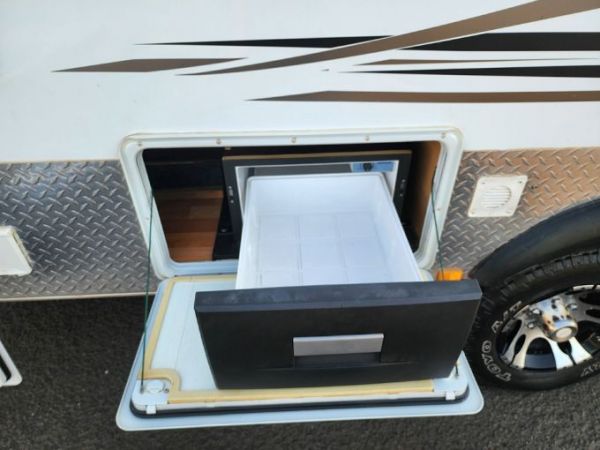 2014 Golf Savanah Pop Top 499 image