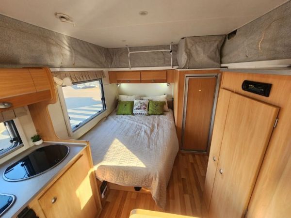 2014 Golf Savanah Pop Top 499 image