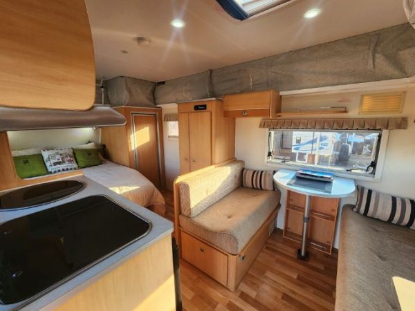 2014 Golf Savanah Pop Top 499 image