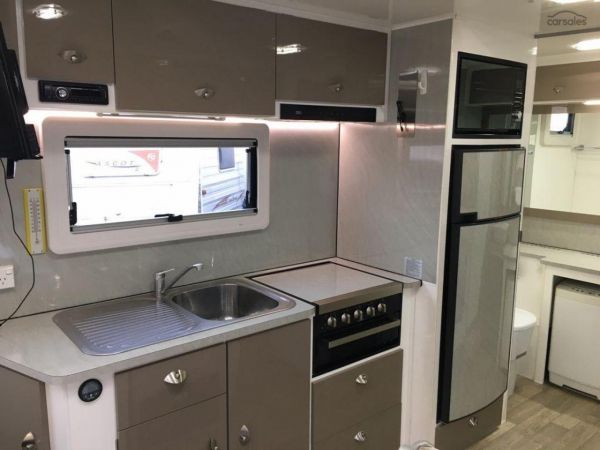 2018 Millard Toura image