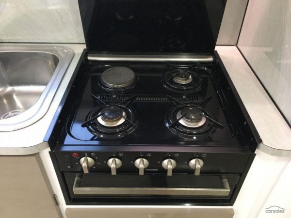 2018 Millard Toura image