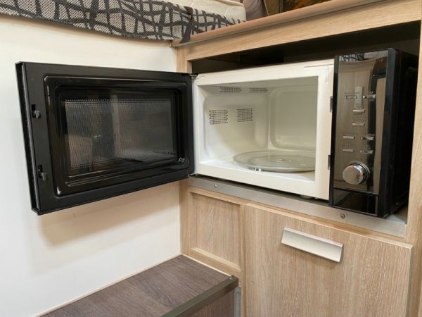 2017 Jayco Flamingo Outback Camper Trailer Flamingo image