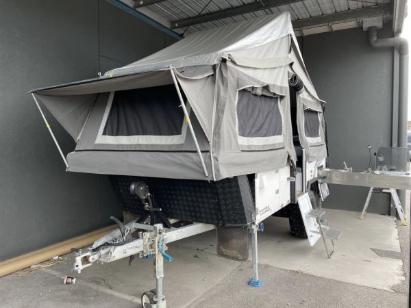 2017 Skamper Kampers Dingo Camper Trailer image