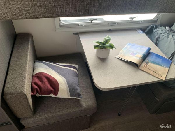 2018 Jayco Expanda 17.58 image