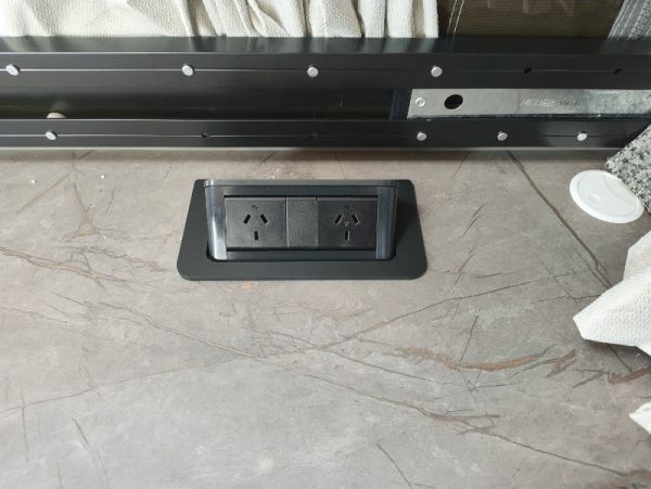 2025 Jayco Lark Camper Trailer OB.CP-MY25 image