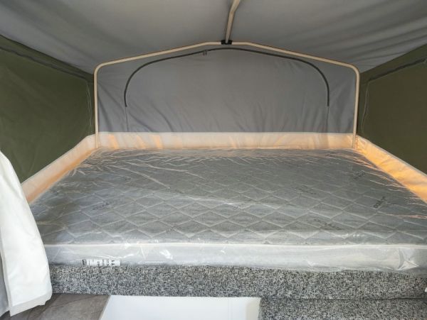 2025 Jayco Lark Camper Trailer OB.CP-MY25 image