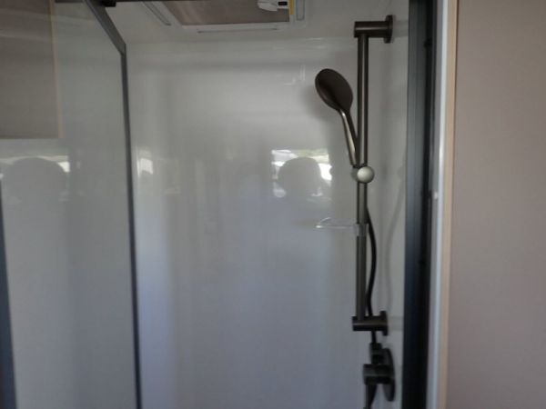 2025 Jayco Discovery Caravan 21.66-3.DY-MY25 image