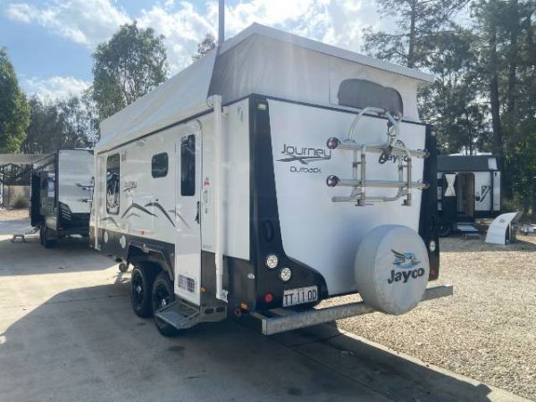 2015 Jayco Journey Outback Pop Top 17.55-8 OB image
