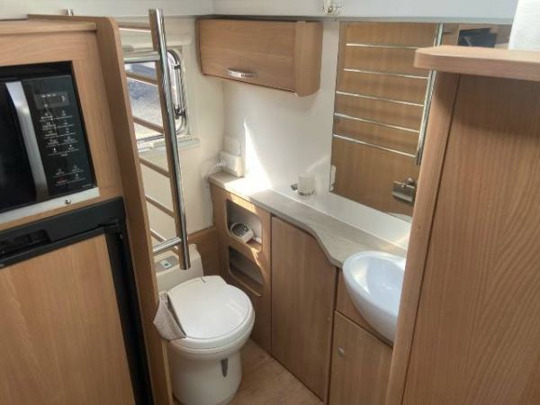 2015 Jayco Journey Outback Pop Top 17.55-8 OB image