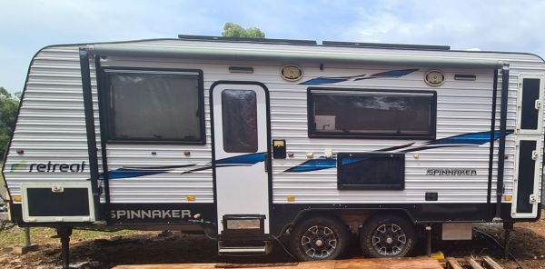 2015 Retreat Spinnaker Caravan image