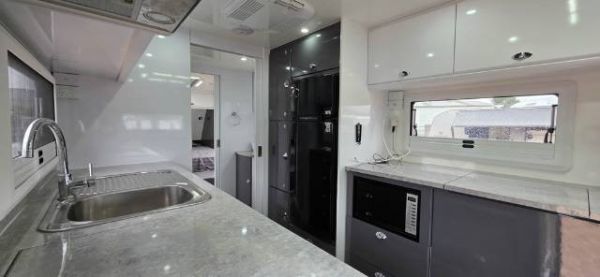 2022 Newgen Ng23 OFF ROAD CARAVAN REAR CLUB CE image