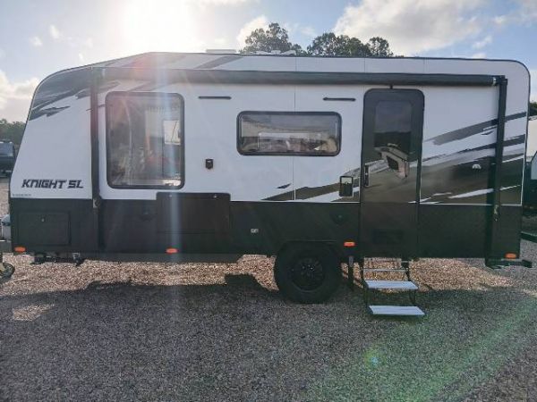 2022 Majestic Knight 18' Caravan ENSUITE image