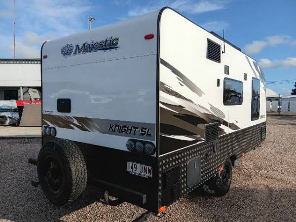 2022 Majestic Knight 18' Caravan ENSUITE image